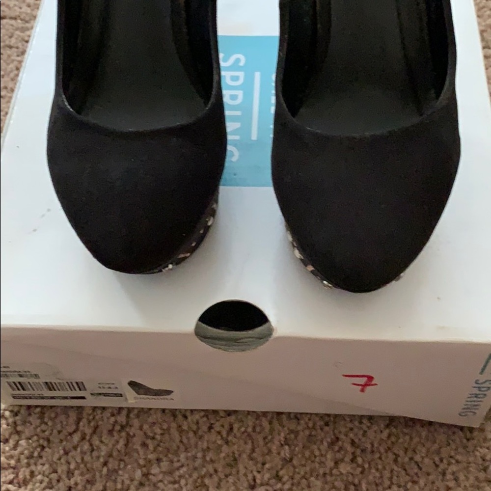 Call It Spring “Shandra” Wedges - Picture 5 of 5